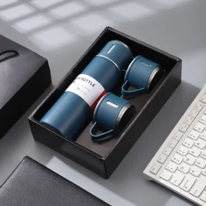 500ml/16.9oz vacuum insulated water bottle Stainless steel cup utensils Suitable for automobiles Can hold coffee and cold drinks