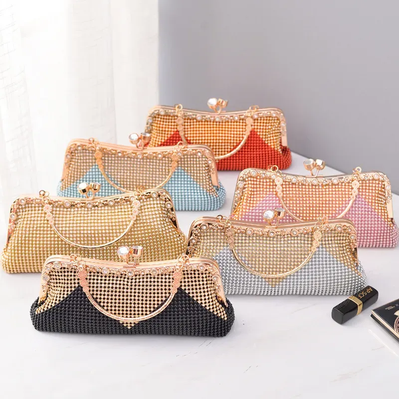 Women Fashion Elegant Rhinestone Chain Evening Bag