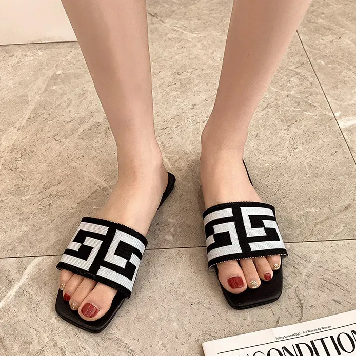 Womne Fashion Casual Square-Toe Flat Slippers