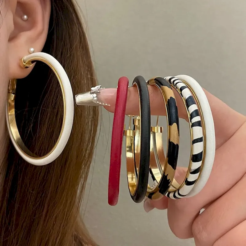 Wholesale Women Fashion Retro Leopard Leather Big Ring Earrings